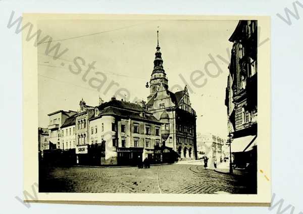  - Opava - pohled ulicí, soukromé foto 9 x 11 cm