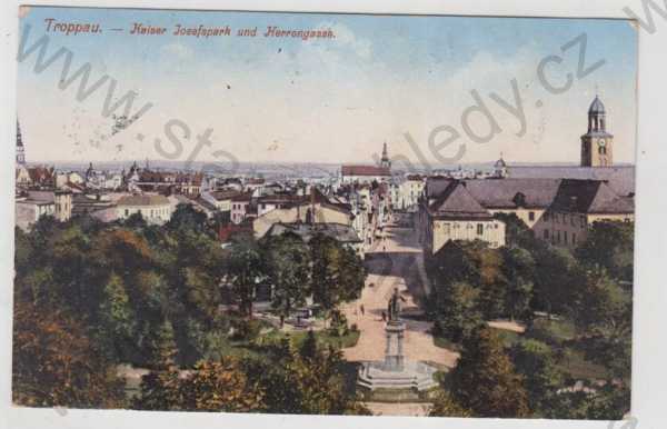  - Opava (Troppau), park, částečný záběr města, kolorovaná