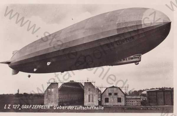  - Vzducholoď Graf Zeppelin ve vzduchu