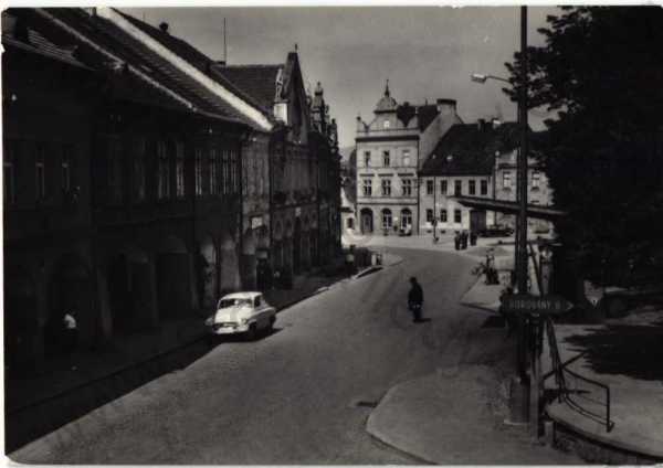  - Trhové Sviny, České Budějovice, pohled ulicí, automobil, ORBIS, foto B. Procházka