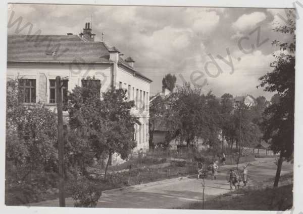  - Vlčnov (Uherské Hradiště), škola