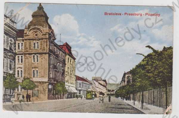  - Slovensko, Bratislava (Pressburg, Pozsony), pohled ulicí, tramvaj, kolorovaná