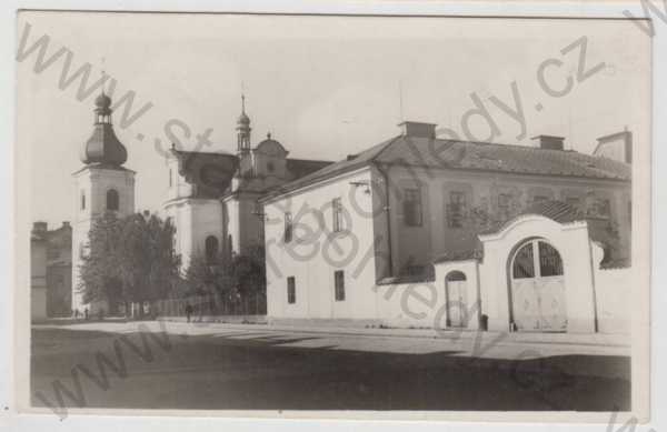  - Choceň (Ústí nad Orlicí), kostel, pohled ulicí, Grafo Čuda Holice