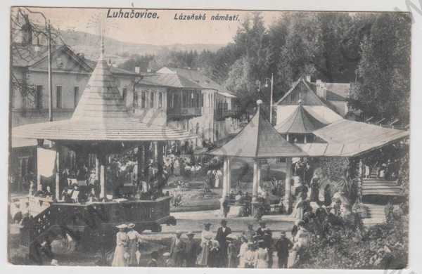  - Luhačovice (Zlín), lázeňské náměstí