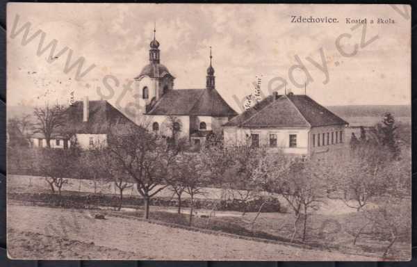  - Zdechovice (Pardubice), kostel, škola