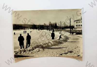  - Svratka - rychlobruslařský stadion, zimní motiv, Orbis