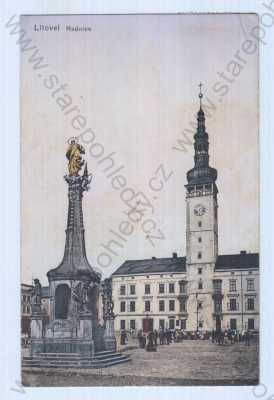  - Litovel (Olomouc), barevná, radnice, náměstí, morový sloup