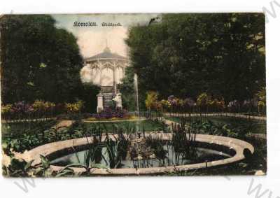  - Chomutov, částečný záběr města, park