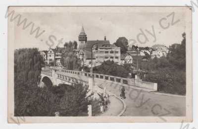  - Světlá nad Sázavou (Havlíčkův Brod), částečný záběr města, most, žena, Orbis