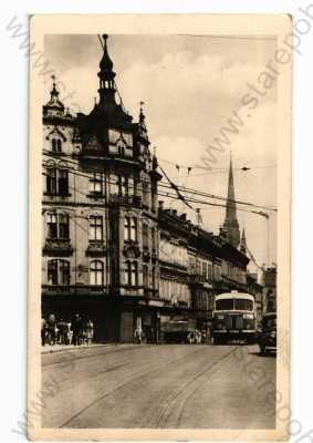  - Plzeň, částečný záběr města, autobus, ORBIS