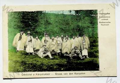  - Ukrajina - Karpaty - Rusínská svatba, skupinový portrét, kolorovaná