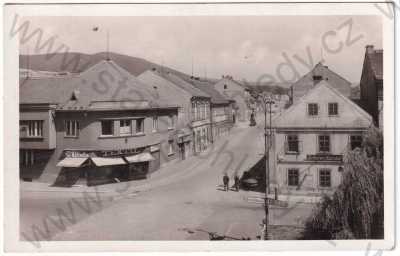  - Lom (Most) - Třída Kl. Gottwalda, textil Včela, restaurace, automobil