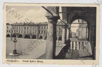  - Nový Jičín (Neutitschein),náměstí, balkon, sloup, architektura