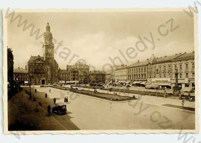  - Prostějov - Masarykovo náměstí, radnice, AUTO