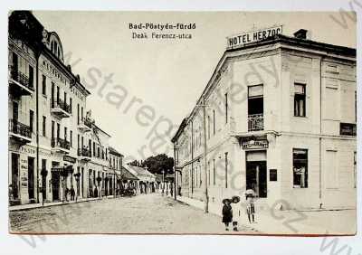  - Slovensko - Piešťany - pohled ulicí