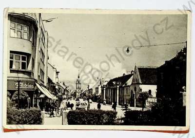  - Slovensko - Trnava - pohled ulicí, Masarykova ulice