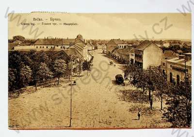  - Bosna a Hercegovina - Brčko - náměstí, koně