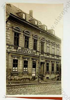  - Ústí nad Labem ? - pohled ulicí, obchod Hirsch & Dub