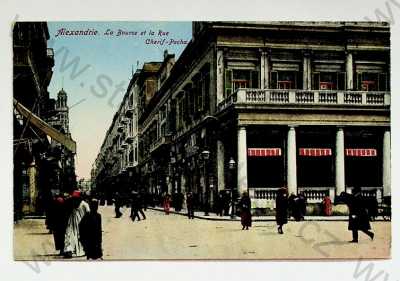  - Egypt - Alexandrie, pohled ulicí, kolorovaná
