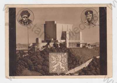  - Žižkov (Praha 3), památník odboje, celkový pohled, státní znak
