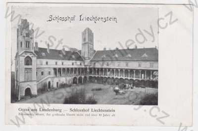  - Břeclav (Lundenburg), zámek, nádvoří, DA