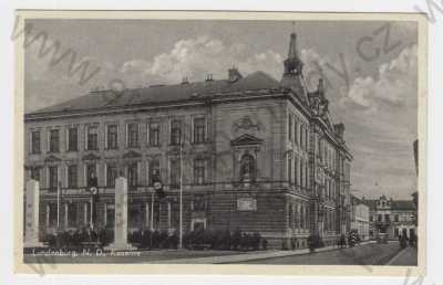  - Břeclav (Lundenburg), kasárna, nacistická výzdoba, automobil, hotel