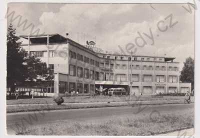  - Otrokovice (Zlín), Hotel Společenský dům, autobus, bicykl, velký formát Orbis